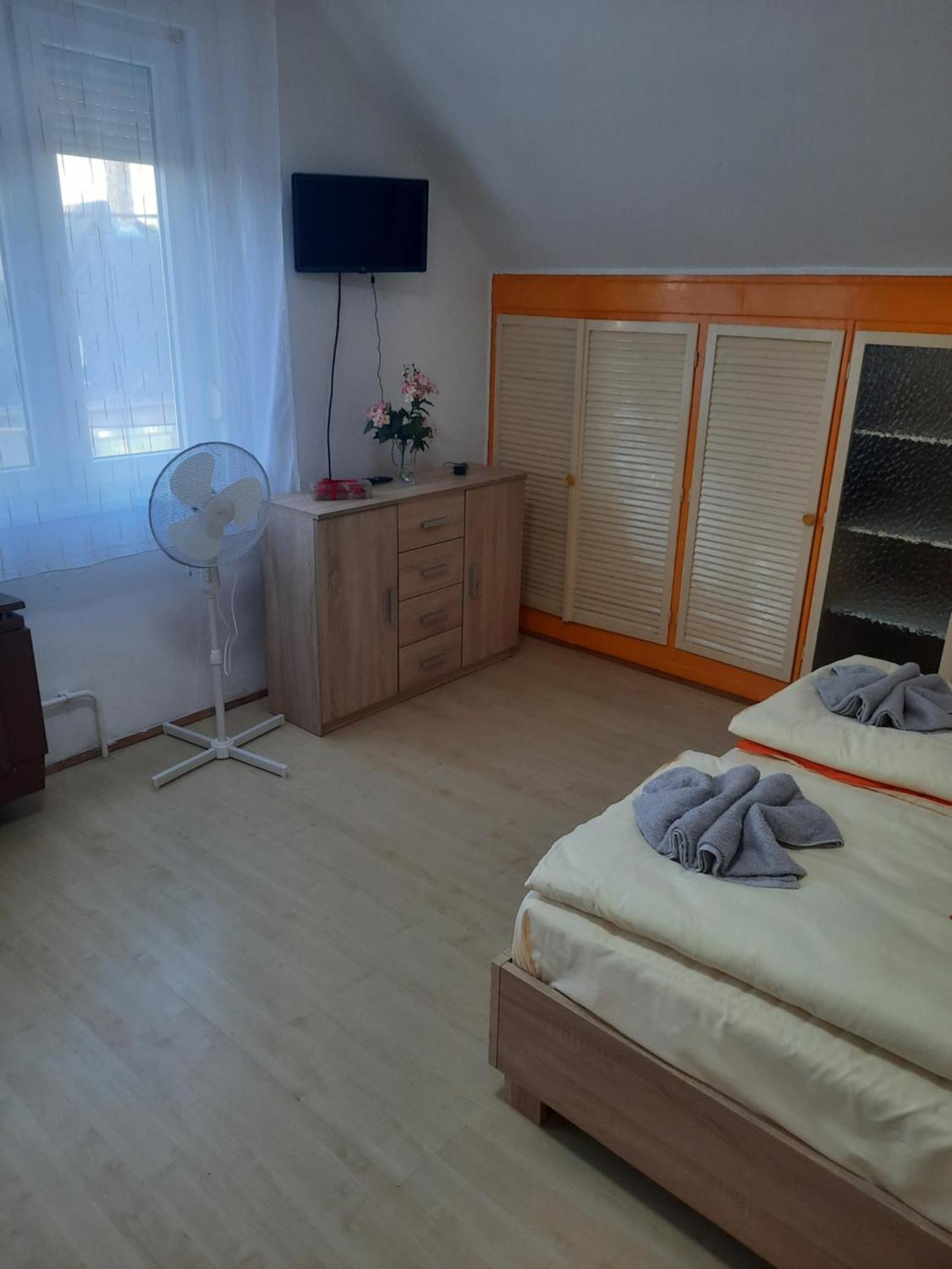 Galeria Vendeghaz Daire Hajdúszoboszló Dış mekan fotoğraf