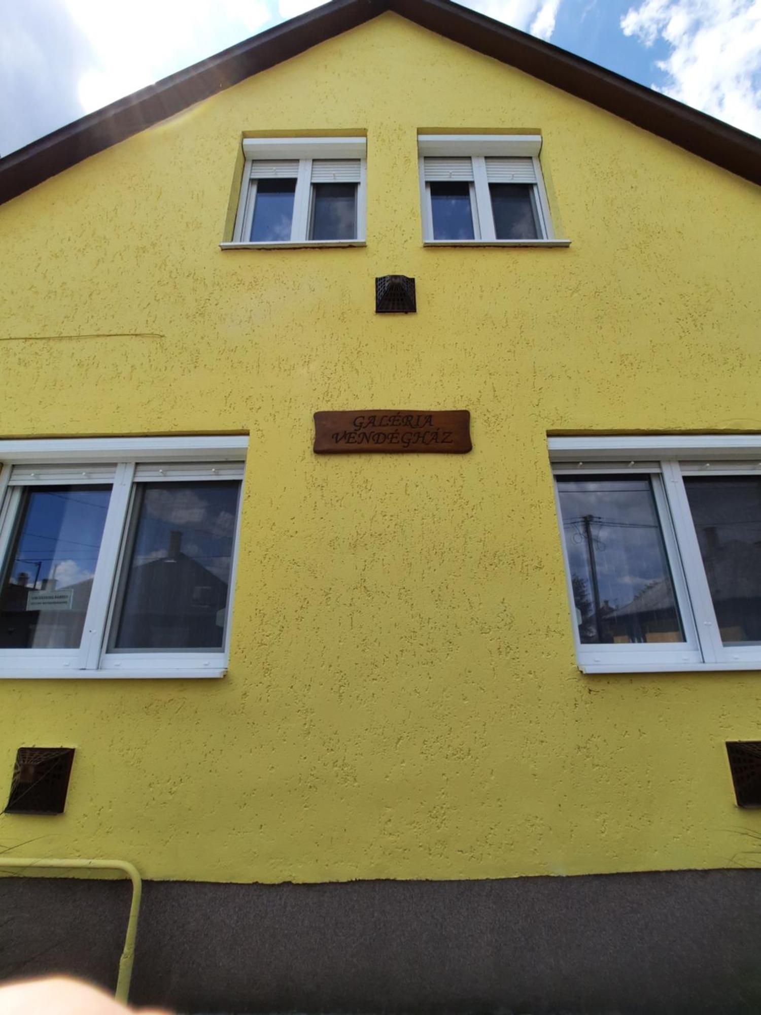 Galeria Vendeghaz Daire Hajdúszoboszló Dış mekan fotoğraf
